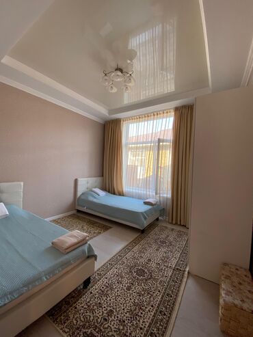дома село кок жар: Коттедж, Роял Бич | Royal beach, Чок-Тал, Баскетбол аянтчасы, Бассейн, Батут