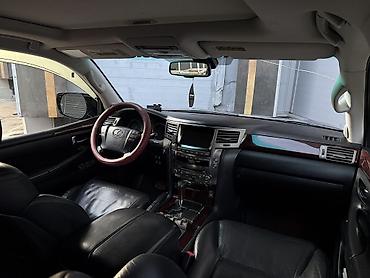 Lexus: Lexus LX: 2010 г., 5.7 л, Автомат, Бензин, Внедорожник — 7