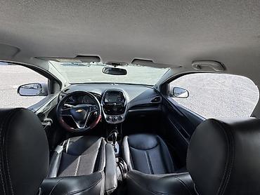 pontiac sunfire: Chevrolet Spark: 2016 г., 1 л, Автомат, Бензин, Хэтчбэк — 8