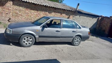 продаю авто срочно: Volkswagen Passat: 1989 г., 1.8 л, Механика, Бензин, Седан