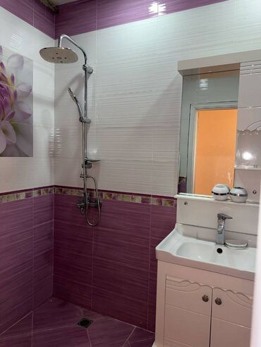 Mənzil kirayələyirəm: 3 otaqlı, 85 kv. m — 12