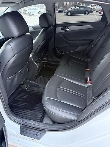 Hyundai: Hyundai Sonata: 2018 г., 2 л, Автомат, Бензин, Седан at lalafo.kg — 9 Hyundai: Hyundai Sonata: 2018 г., 2 л, Автомат, Бензин, Седан — 9