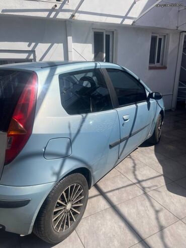 Sale cars: Fiat Punto: 1.2 l | 2002 year | 186212 km. Coupe/Sports