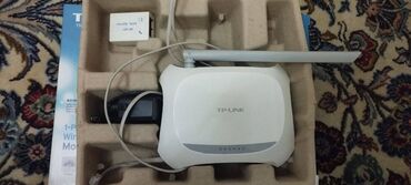 ev modem: Modem "TP-link ADSL"

Əla vəziyyətdə, evdə istifadə olunub