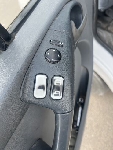 Mercedes-Benz: Mercedes-Benz Спринтер: 2003 г., 2.2 л, Механика, Дизель, Фургон — 8