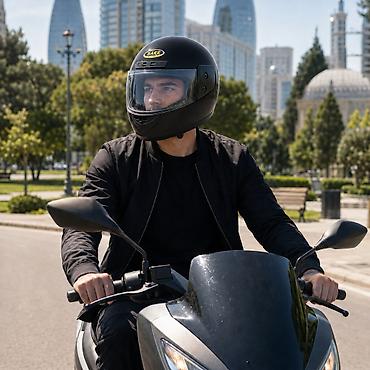 Moto geyim: №: 10240 Məhsulun adı: Motosiklet dəbilqəsi – Qara rəng Brend: SAFE — 2