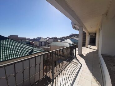 Həyət evləri və villaların satışı: Badamdar qəs. 13 otaq, 800 kv. m, Kredit yoxdur, Orta təmir — 27