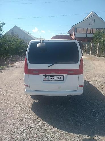 jazz 2009: Nissan Serena: 2000 г., 2 л, Автомат — 4