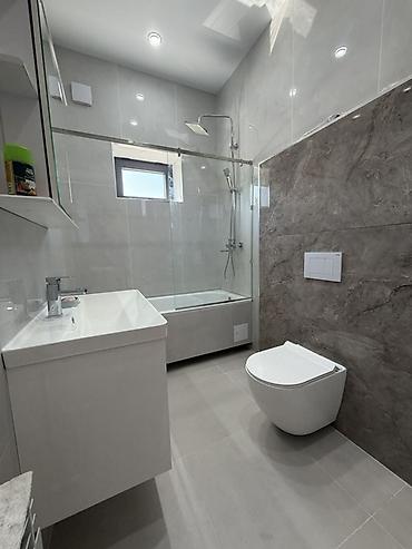 Продажа коттеджей и домов: 5 комнат, 300 м², 4 соток, Бишкек, Риэлтор — 20