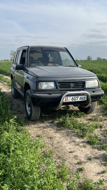 машина токмок: Suzuki Escudo: 1993 г., 1.6 л, Автомат, Бензин, Жол тандабас