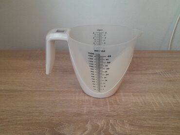Ostala kuhinjska oprema: Nova kuhinjska digitalna vaga do 5 kg i poklon nova Varta baterija — 3