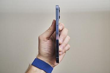 ipone 13 pro: IPhone 13 Pro, Б/у, 256 ГБ, Sierra Blue, Зарядное устройство, 96 % — 4