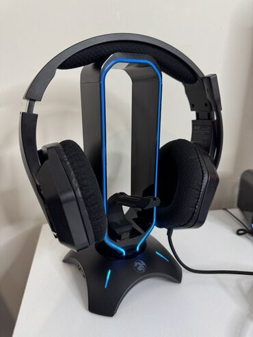 Digər kompüter aksesuarları: 2E Gaming Headset Stand 5 reng Sensorludur modları var istediyiniz — 5
