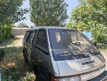 электрички машины: Nissan Vanette: 1992 г., 2.4 л, Бензин, Минивэн — 6