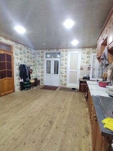 Həyət evləri və villaların satışı: 4 otaqlı, 100 kv. m, Orta təmir — 7