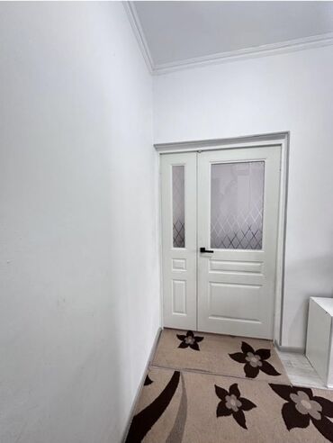 гоголя огомбаева: 1 комната, 35 м², 105 серия, 3 этаж, Евроремонт