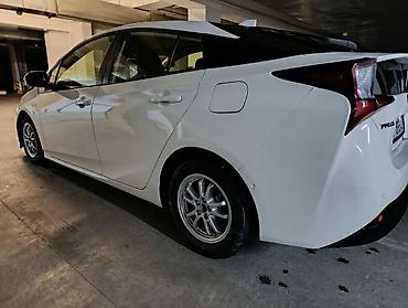 Toyota: Toyota Prius: 2021 г., 1.8 л, Автомат, Гибрид, Хетчбек — 4