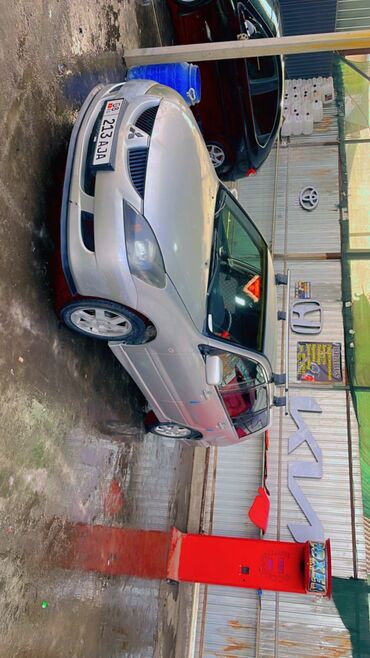 газ 53 силиндир: Mitsubishi Lancer: 2003 г., 1.6 л, Механика, Газ, Универсал