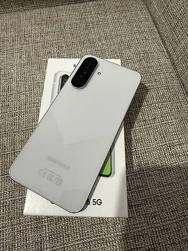 Samsung Galaxy A56 5G, Б/у, 128 ГБ, цвет - Белый, 2 SIM