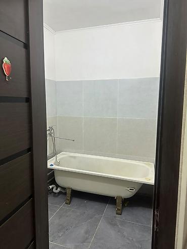 квартира жилой: 1 комната, 35 м², 105 серия, 3 этаж — 9