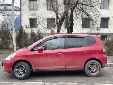 Honda: Honda Fit: 2003 г., 1.5 л, Вариатор, Бензин, Хэтчбэк — 4