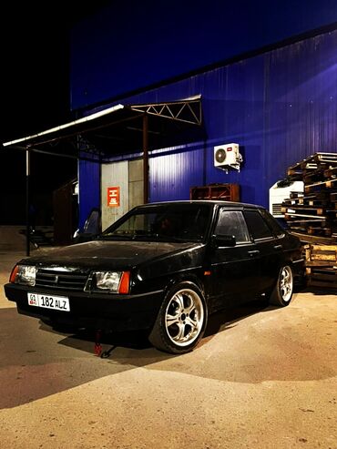 авто ваз 09: ВАЗ (ЛАДА) 21099: 2001 г., 1.5 л, Механика, Бензин, Седан