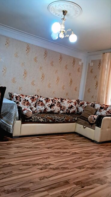 2 комнатная квартира в баку вторичное жилье: 7 комнат, 608 м², Нет кредита, Средний ремонт
