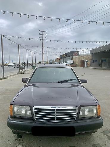 mersedes b: Mercedes-Benz 190 (W201): 2 l | 1991 il Sedan — 5