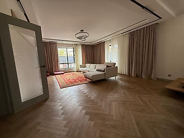 Долгосрочная аренда домов: 360 м², 4 комнаты — 19