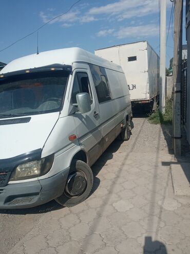 купить машину за 2000 долларов: Легкий грузовик, Mercedes-Benz