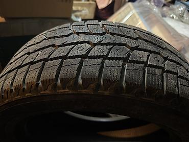 pajero 4: Продаю зимнюю резину в отличном состоянии 2шт. Размер: 235/55 R19 — 1