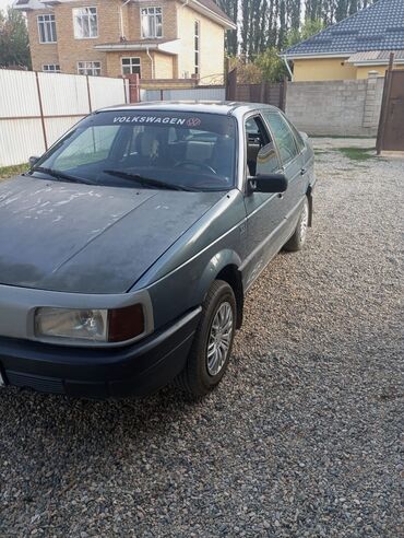 бу матор: Volkswagen Passat: 1989 г., 1.8 л, Механика, Бензин, Седан