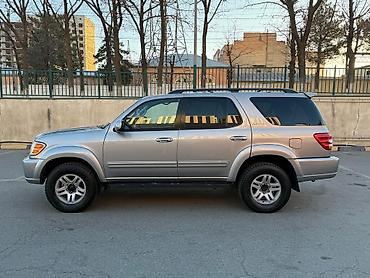 Toyota: Toyota Sequoia: 2003 г., Бензин, Внедорожник — 7