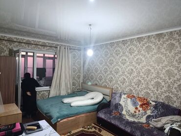 снять квартиру на длительный срок дешево: 1 бөлмө, Менчик ээси, Чогуу жашоосу жок, Жарым -жартылай эмереги бар