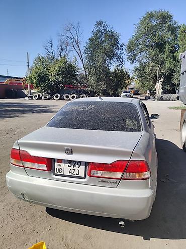 авто до 300000 сом: Honda Accord: 2002 г. — 3