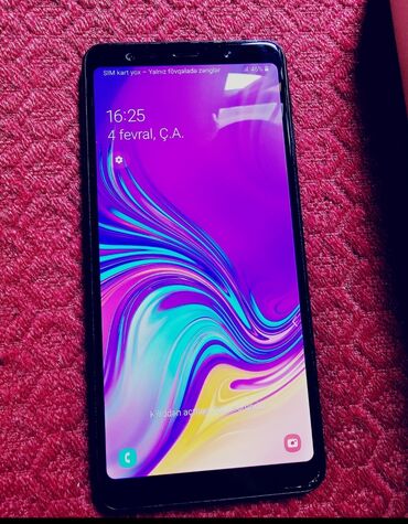 Samsung: Samsung Galaxy A7 2018, 64 GB, rəng - Qara, İki sim kartlı