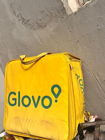 эмерек гарнитуралары: Термосумка-рюкзак курьерская Glovo - Формат: короб-сумка для доставки — 1