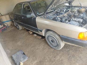385 55: Audi 100: 1989 г., 1.8 л, Механика, Бензин, Седан — 3