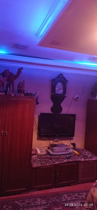 kiraye evler sumqayit heyet evleri: 15 kv. m, 1 otaqlı, Qaz, İşıq, Su