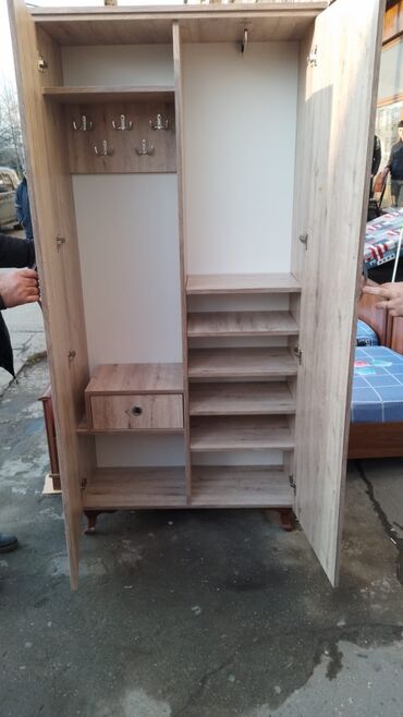 Dolablar: Yeni, Açılan, 2 qapılı Düz dolab, Dolab-asılqan, Azərbaycan -da lalafo.az — 7 Dolablar: Yeni, Açılan, 2 qapılı Düz dolab, Dolab-asılqan, Azərbaycan — 7