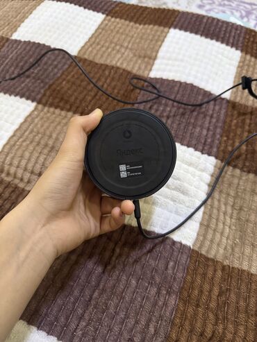 переносной модем: Продаю срочно, все работает, с часами