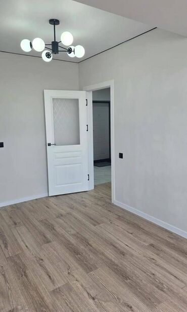 Офисы: 1 комната, 32 м², Элитка, 2 этаж, Косметический ремонт