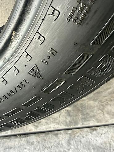 4: Шины 235 / 60 / R 18, Зимняя шипованная, Б/у, Комплект, Внедорожные (АТ/МТ), Россия, Nokian — 6