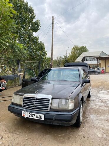 мерседес 124 2 2: Mercedes-Benz 220: 1988 г., 2.2 л, Механика, Бензин, Седан