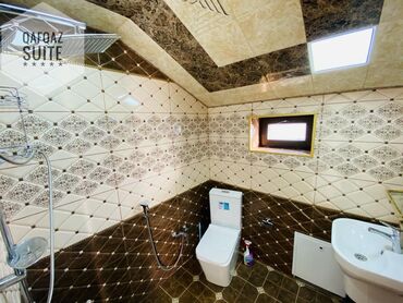 Günlük kirayə evlər: 300 kv. m, 5 otaqlı, Artezian quyusu, Kanalizasiya, Telefon — 15