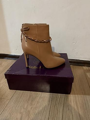 Ботинки и ботильоны: Ботинки, 38, Sasha Fabiani, Новый, цвет - Бежевый, Платная доставка — 2