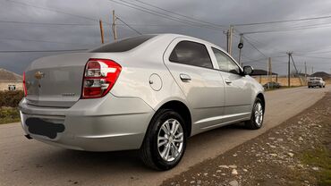 Chevrolet: Chevrolet Cobalt: 1.5 l | 2022 il 98000 km Sedan — 6