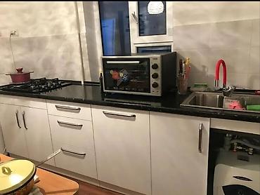 бу кухоный: Кухонный + варочная панель Midea
пишите на вотс ап 
состояние хорошее — 1