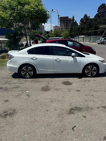 civic: Honda Civic: 1.5 l | 2014 il Sedan — 6