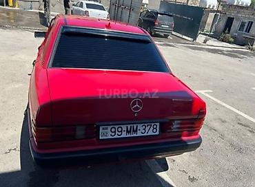 Mercedes-Benz: Mercedes-Benz 190 (W201): 2 л | 1992 г. Седан — 4